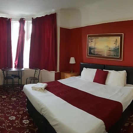 Harrow Bed & Breakfast Extérieur photo